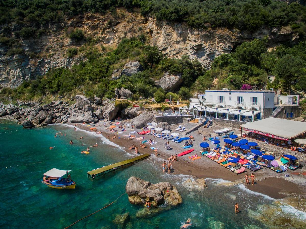 Laurito Beach Cucina & Camere Позитано Экстерьер фото